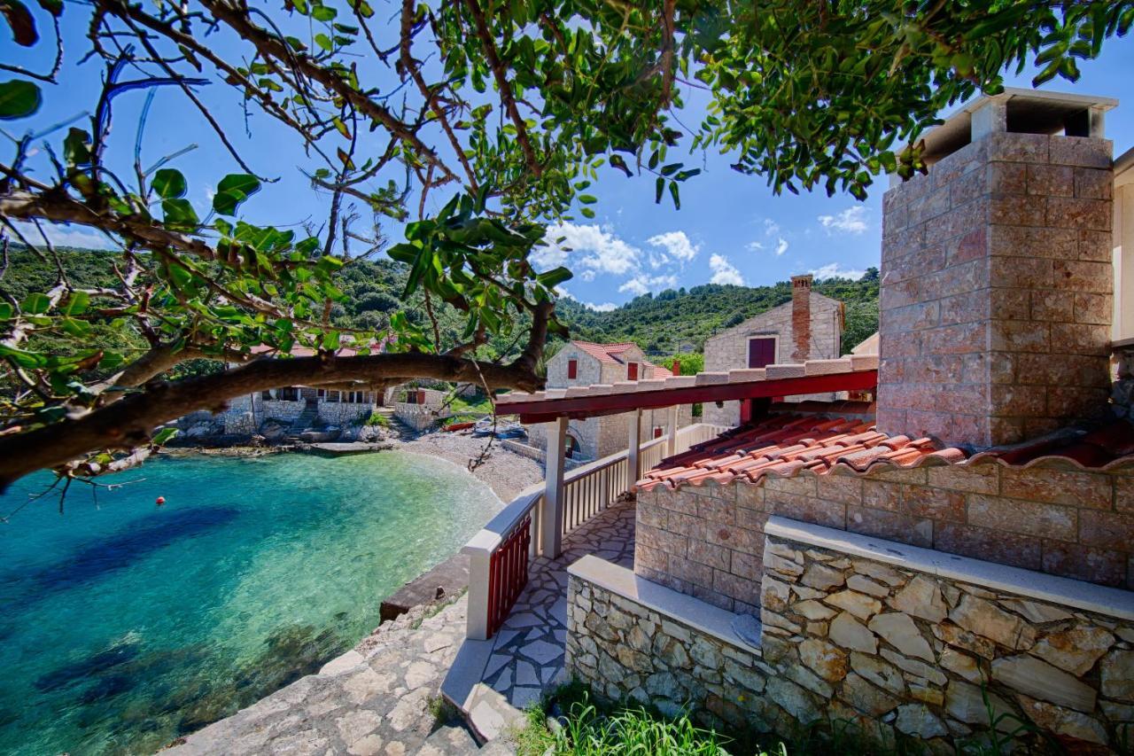 Villa Silente Okljucna Екстериор снимка