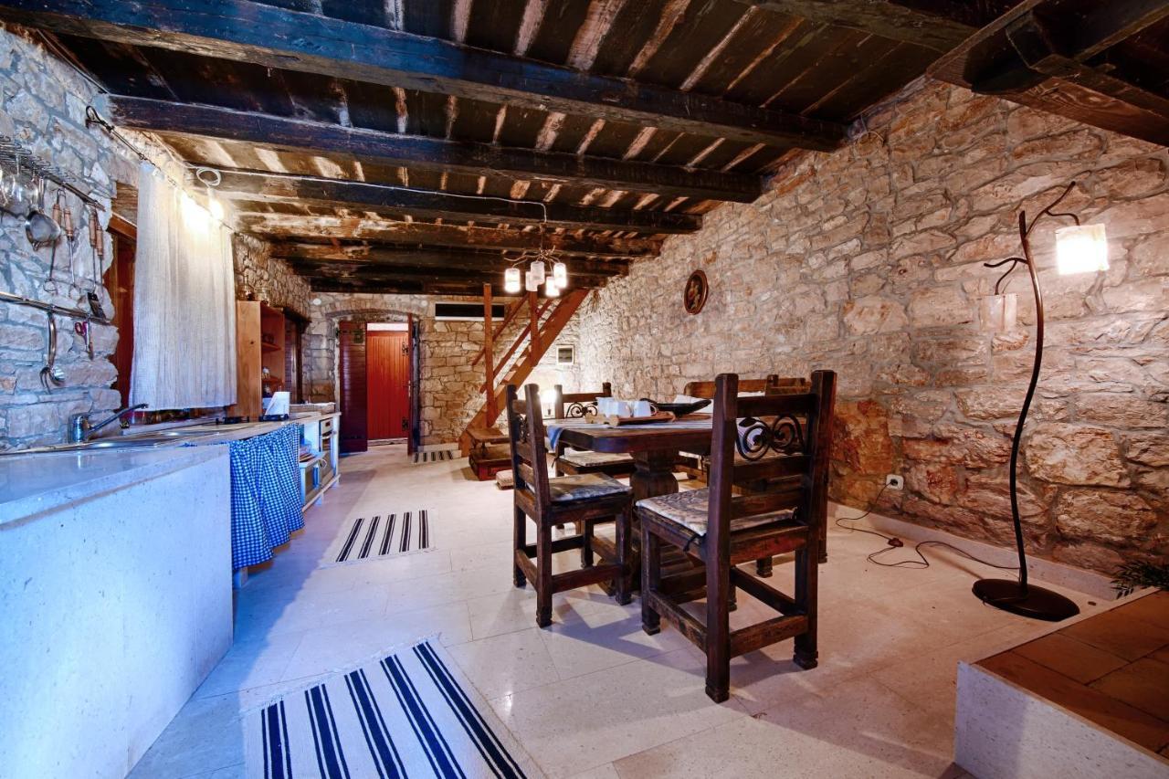 Villa Silente Okljucna Екстериор снимка