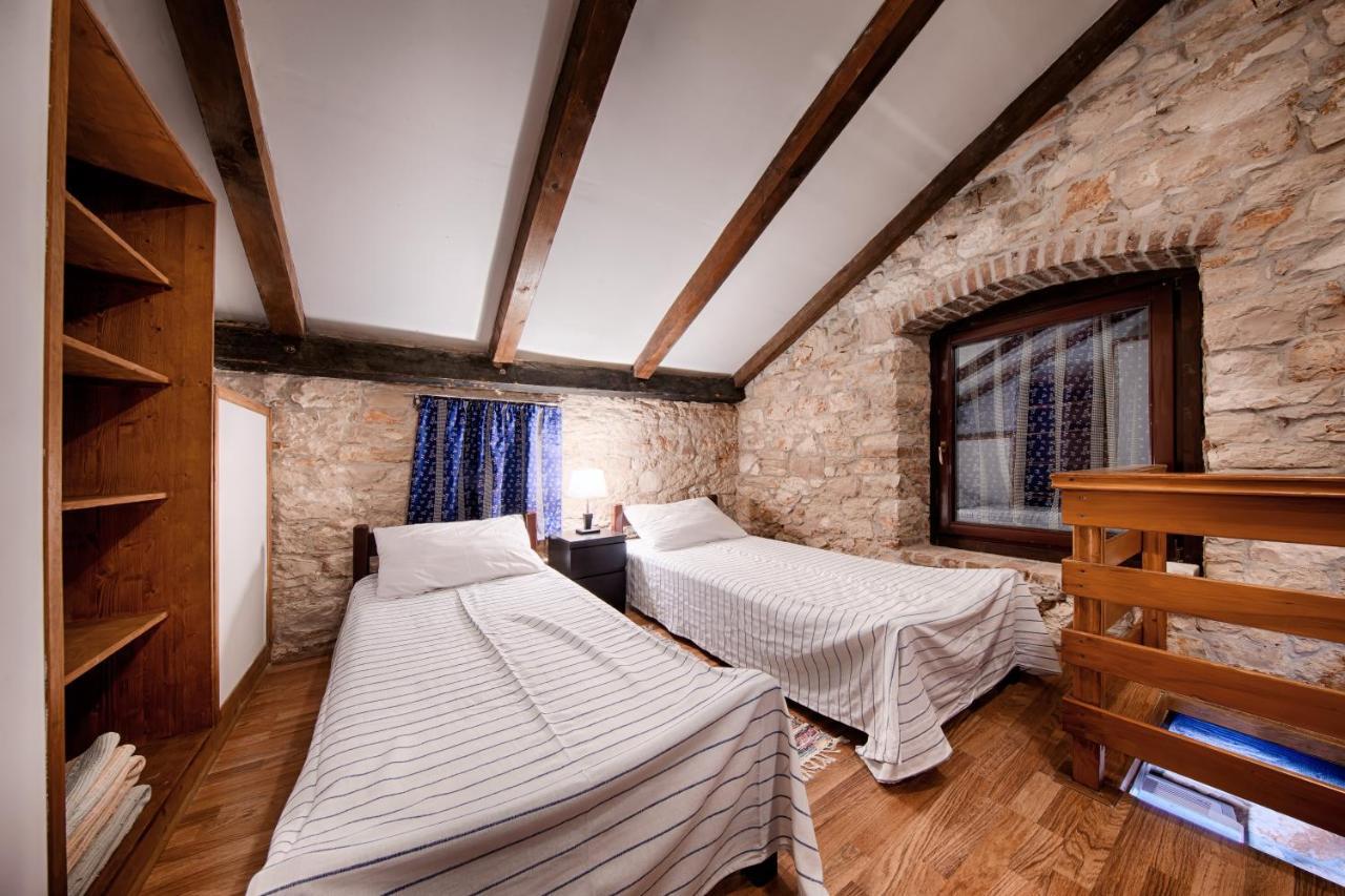 Villa Silente Okljucna Екстериор снимка
