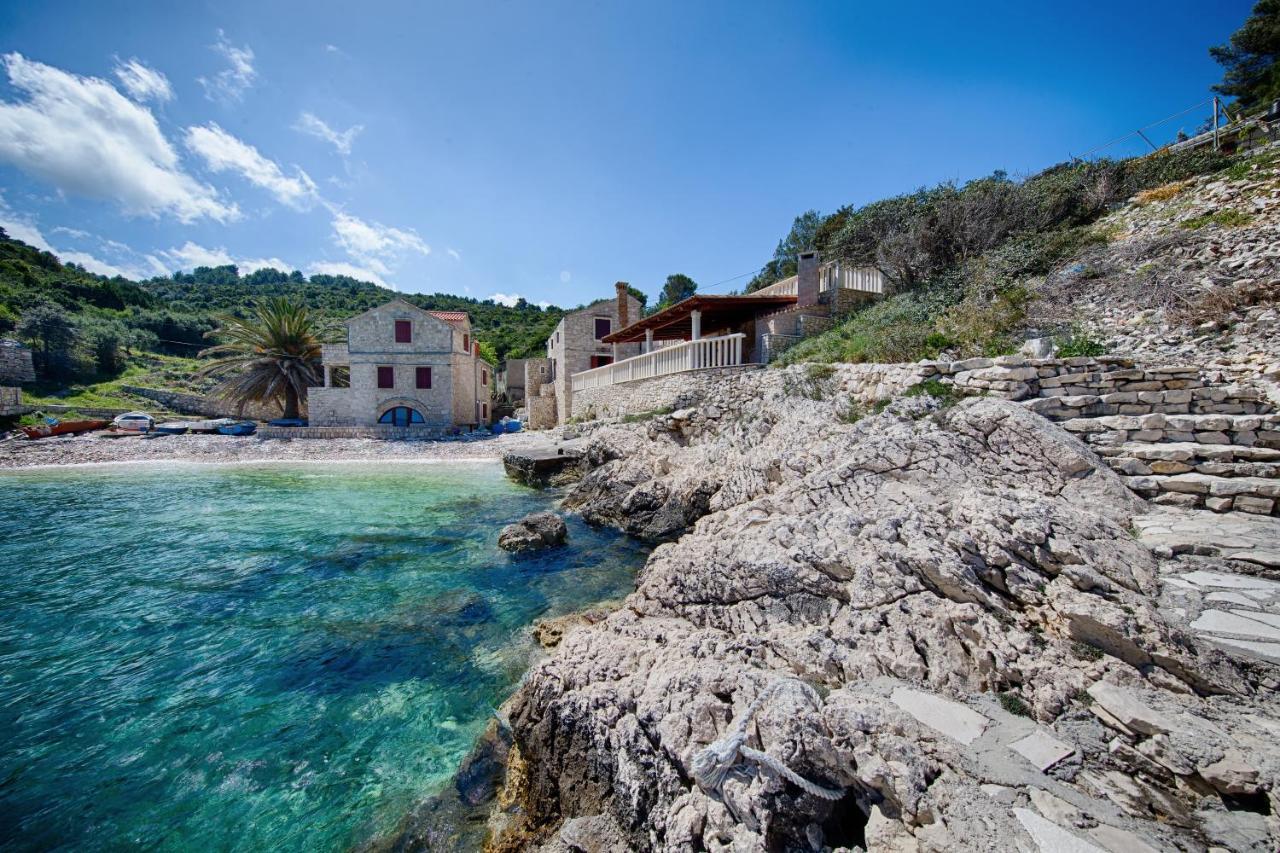 Villa Silente Okljucna Екстериор снимка